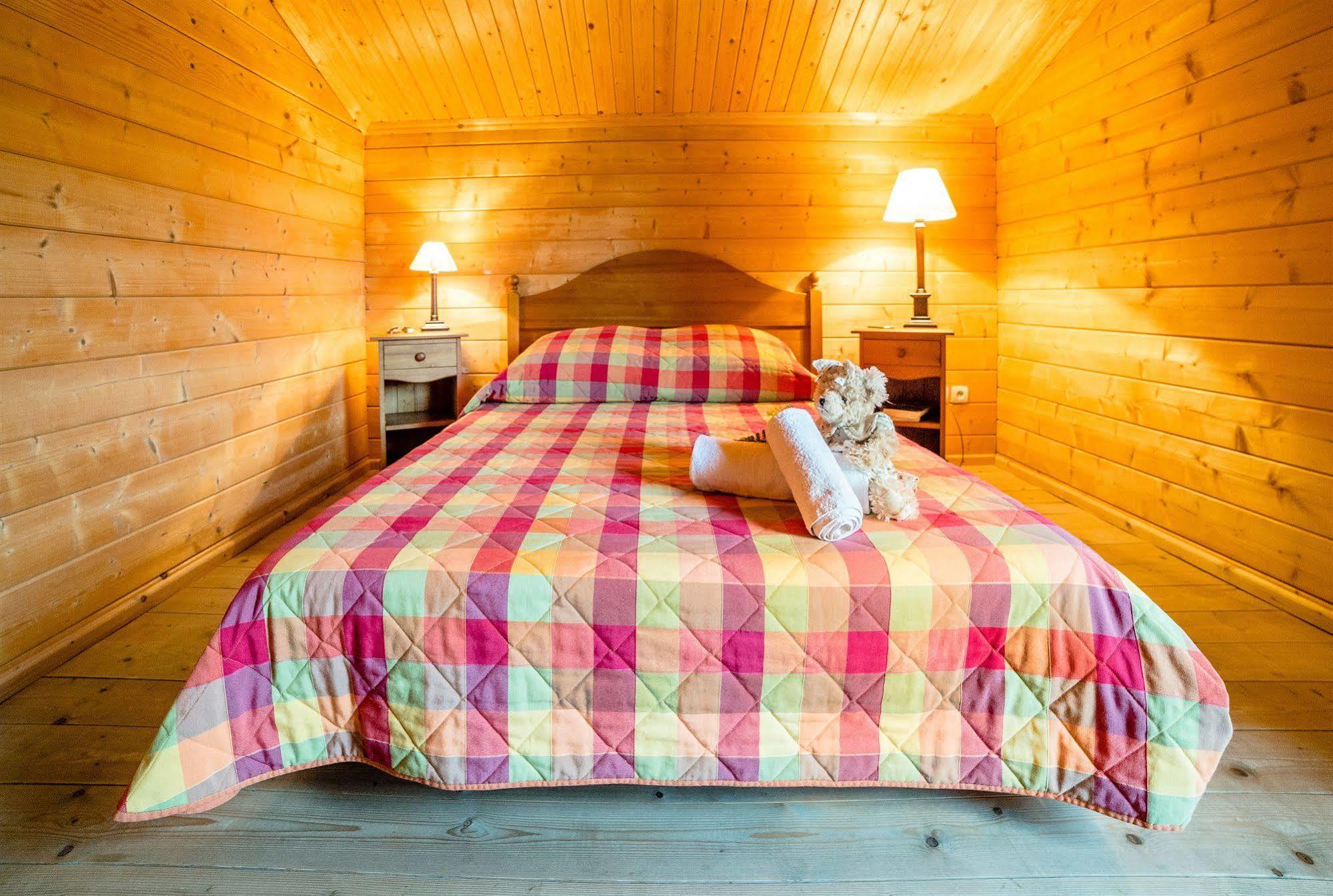 Résidence Néméa Les Chalets du Bois de Champelle Morillon Extérieur photo